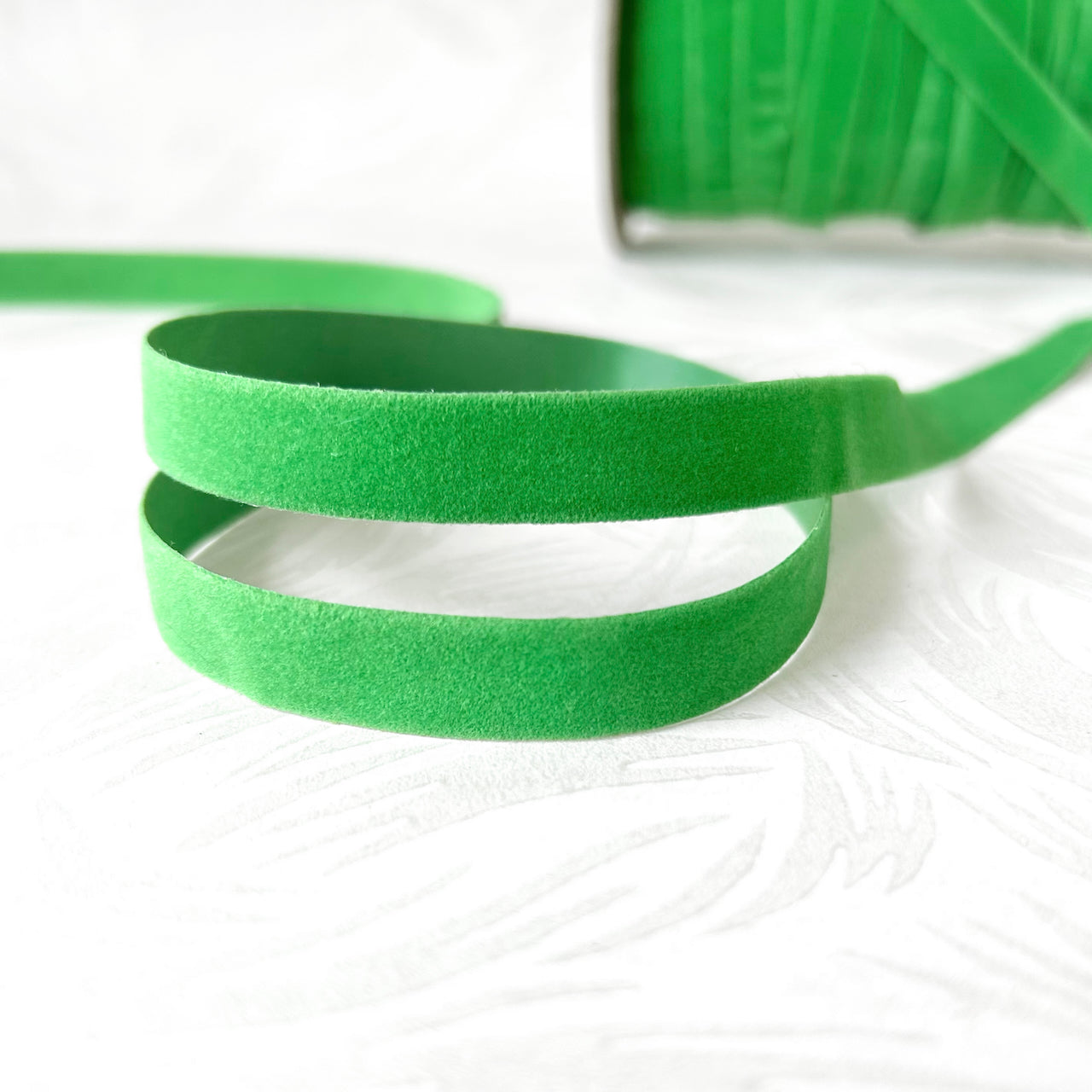 Flat_Velour_Ribbon