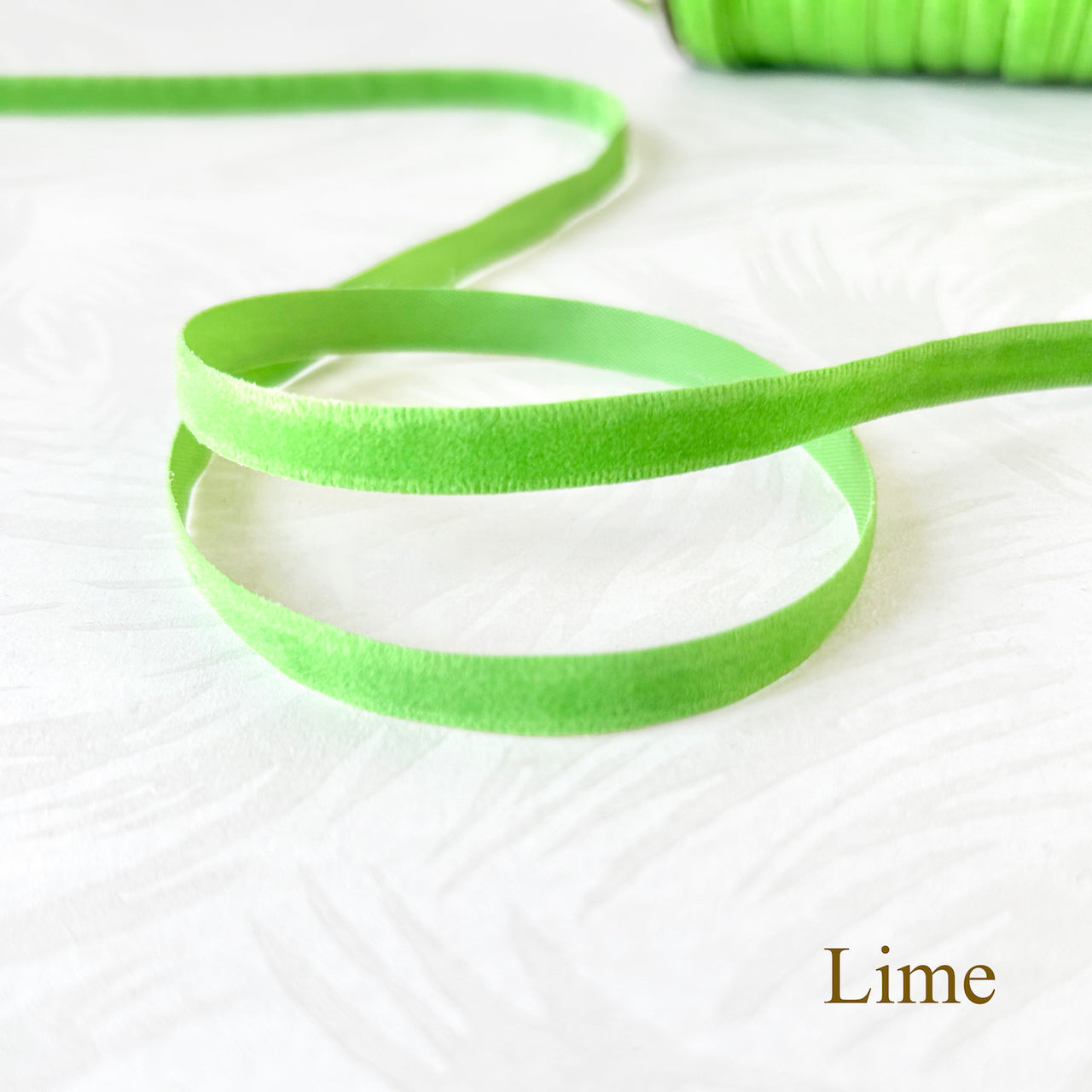 Flat_Velour_Ribbon