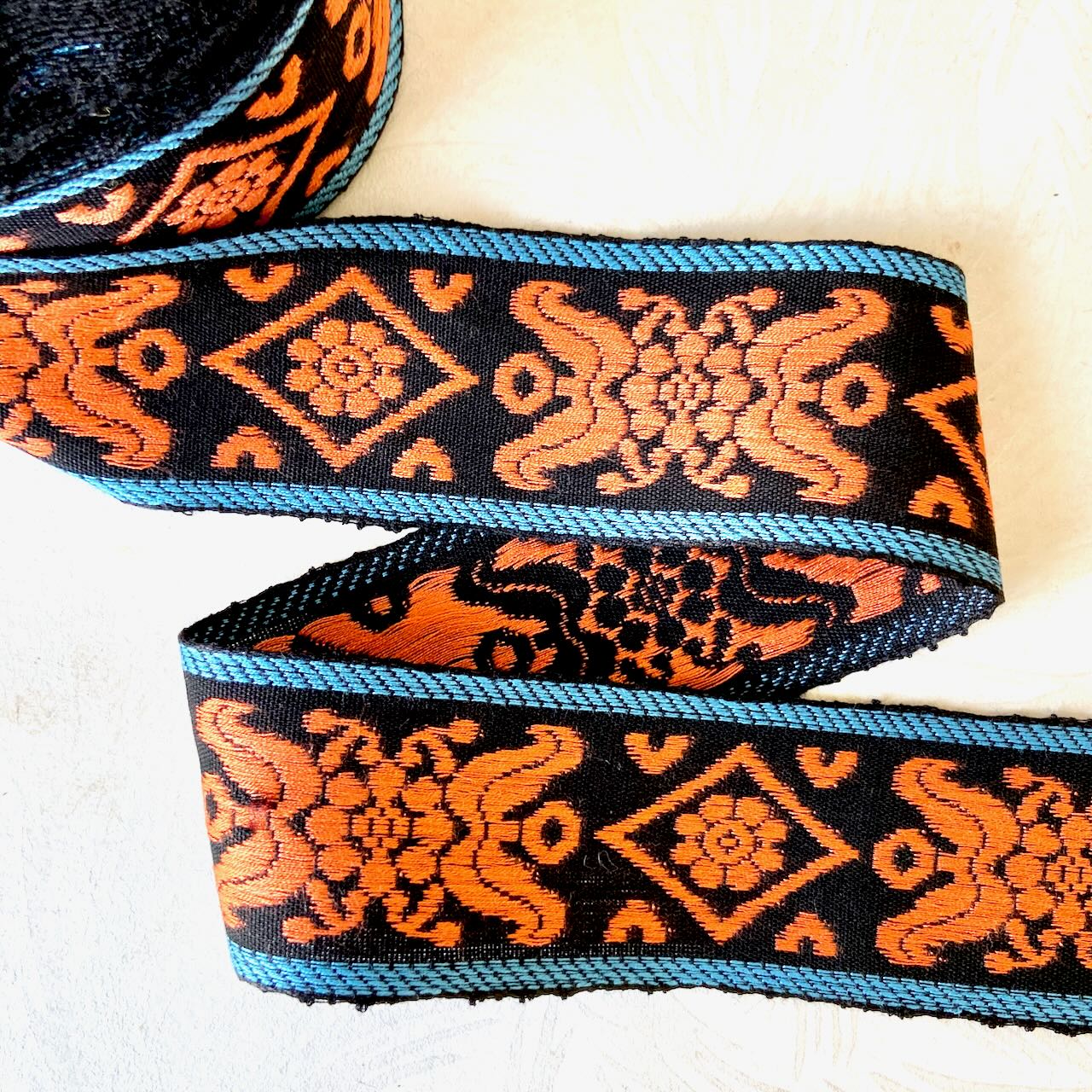 Floral_Diamond_Jacquard_Ribbon