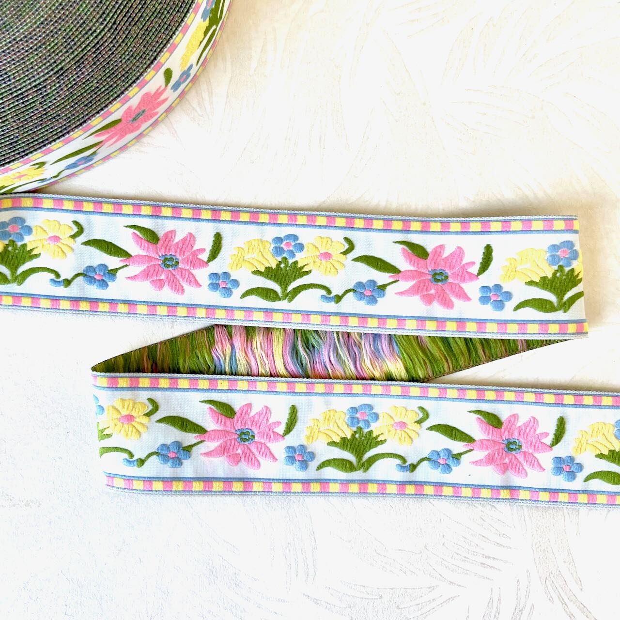 Floral_Edelweiss_Jacquard_Ribbon