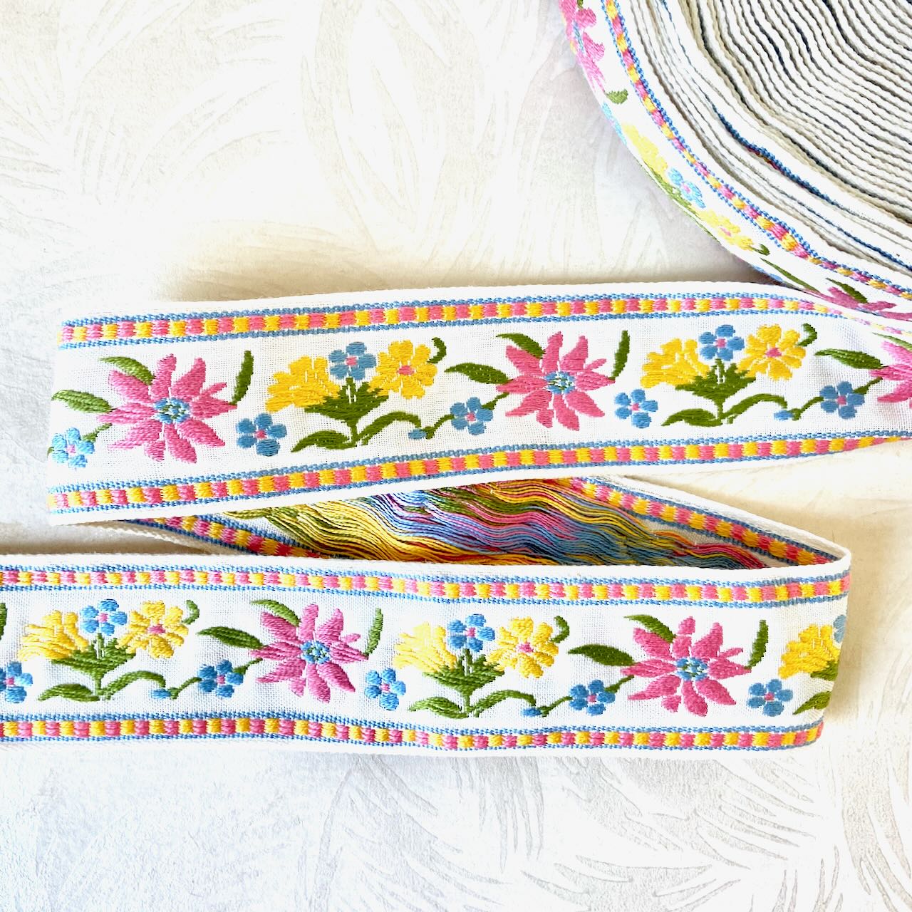 Floral_Edelweiss_Jacquard_Ribbon