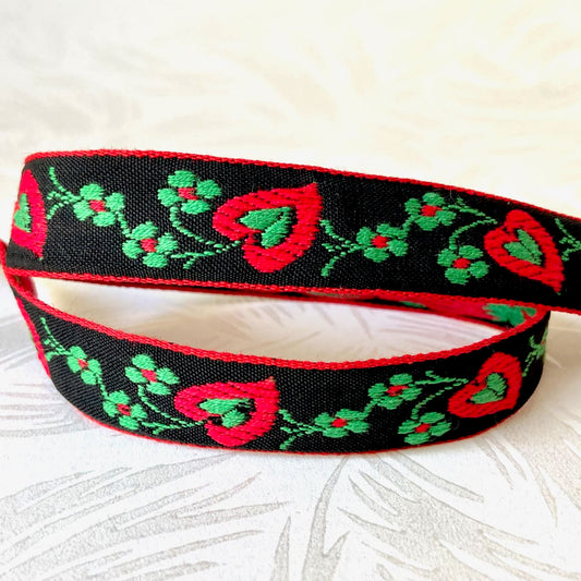 Floral_Hearts_Jacquard_Ribbon