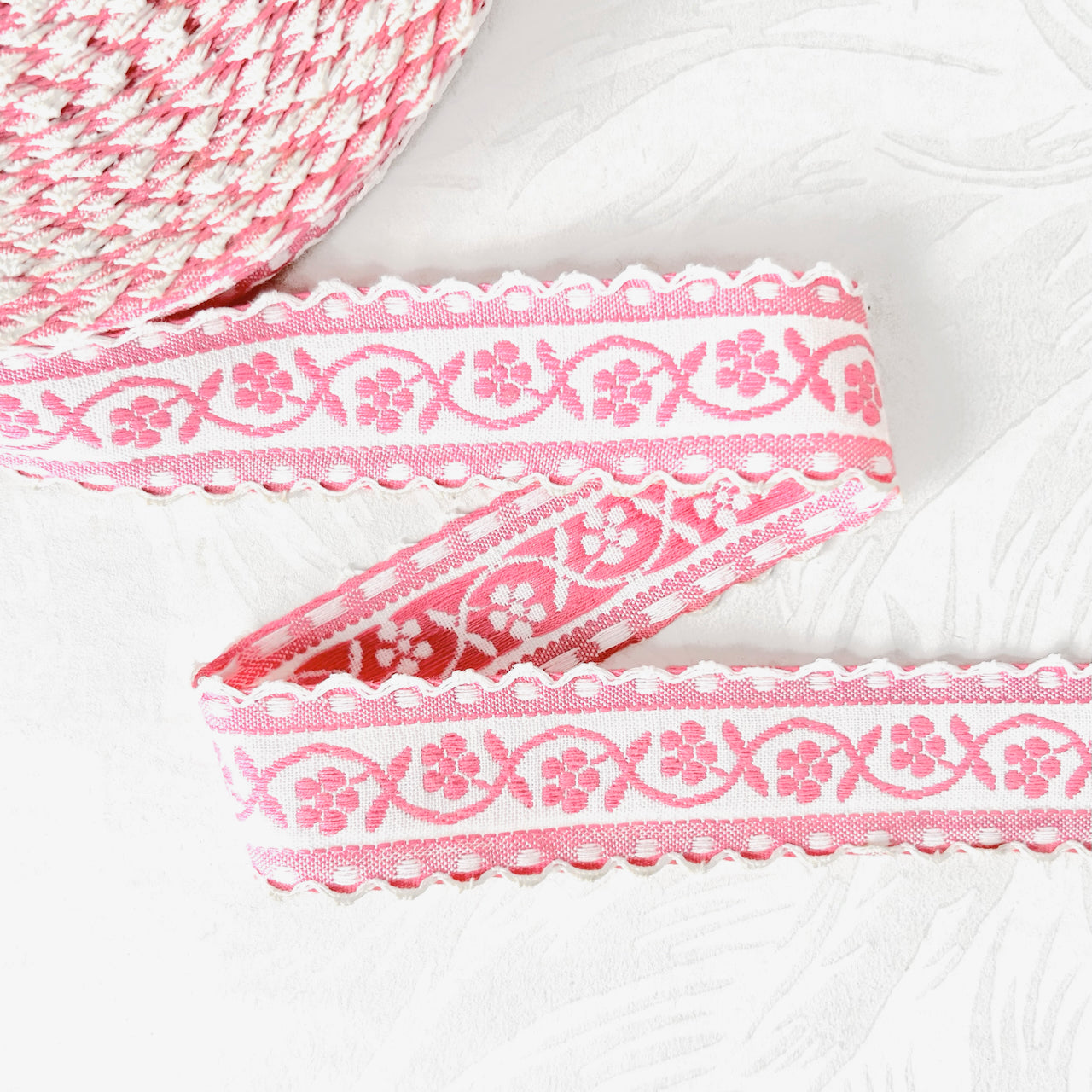 Floral_Jacquard_Ribbon