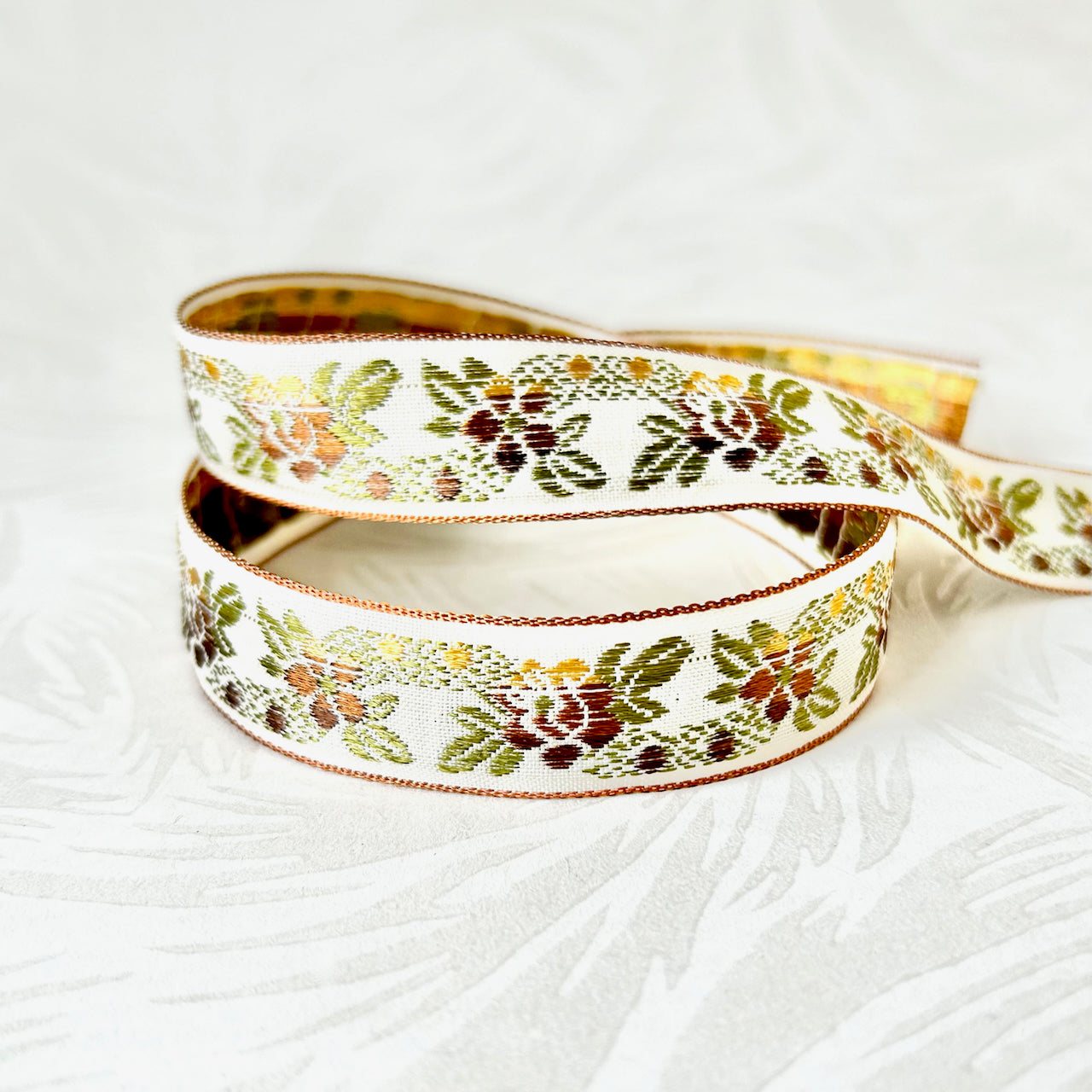 Floral_Jacquard_Ribbon