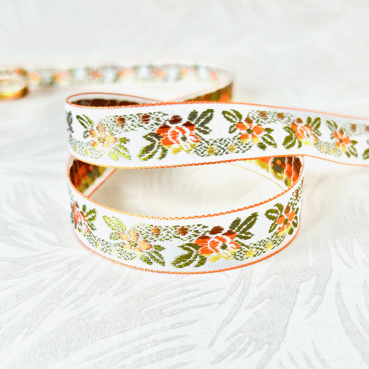 Floral_Jacquard_Ribbon