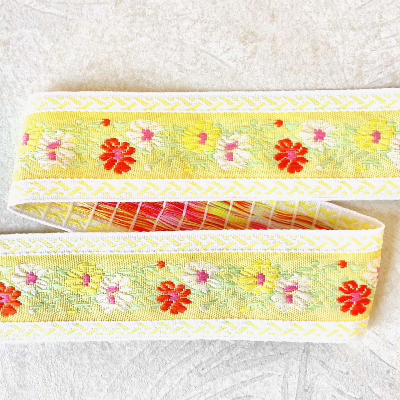 Floral_Jacquard_Ribbon