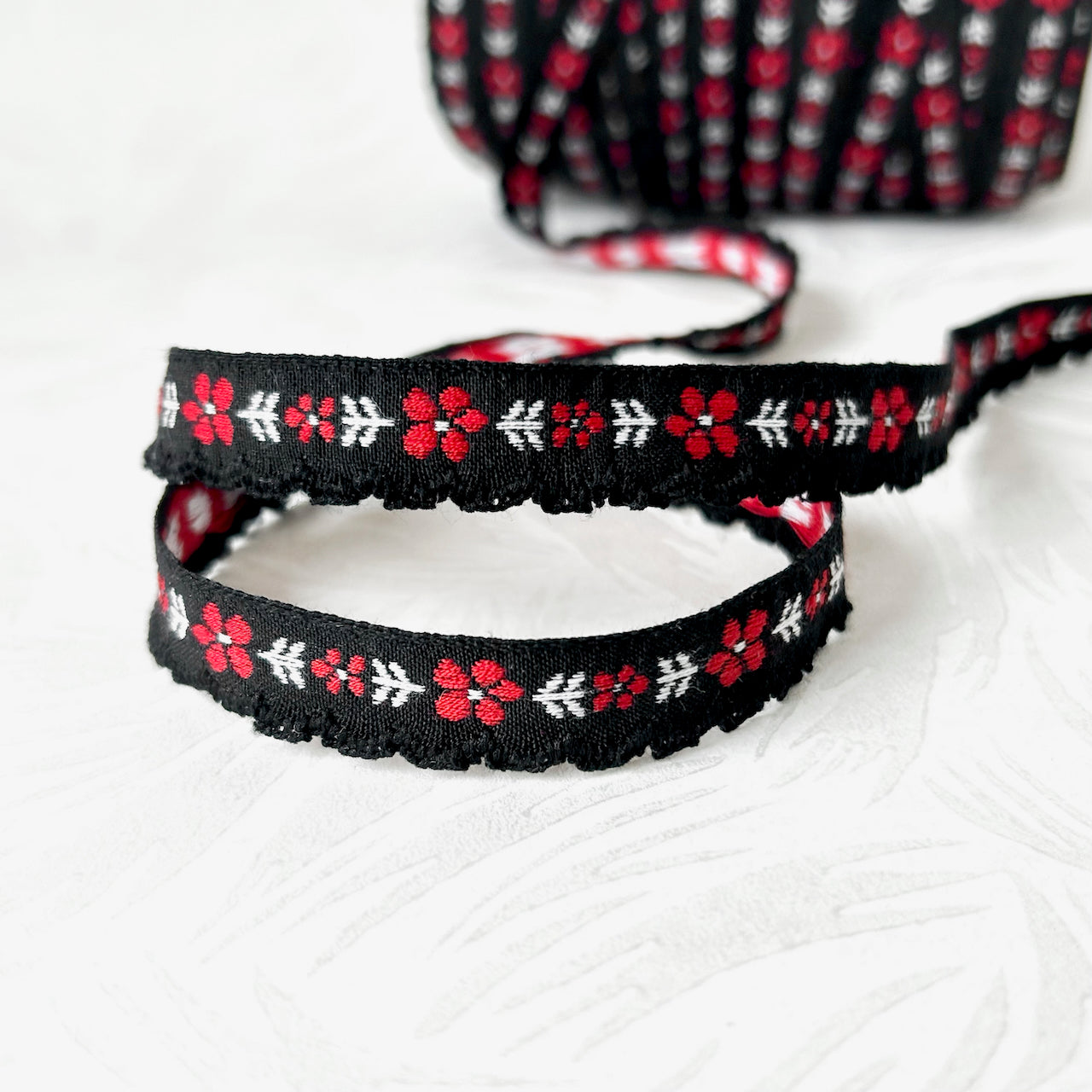 Floral_Jacquard_Ribbon