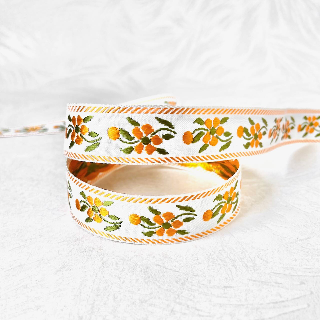 Floral_Jacquard_Ribbon