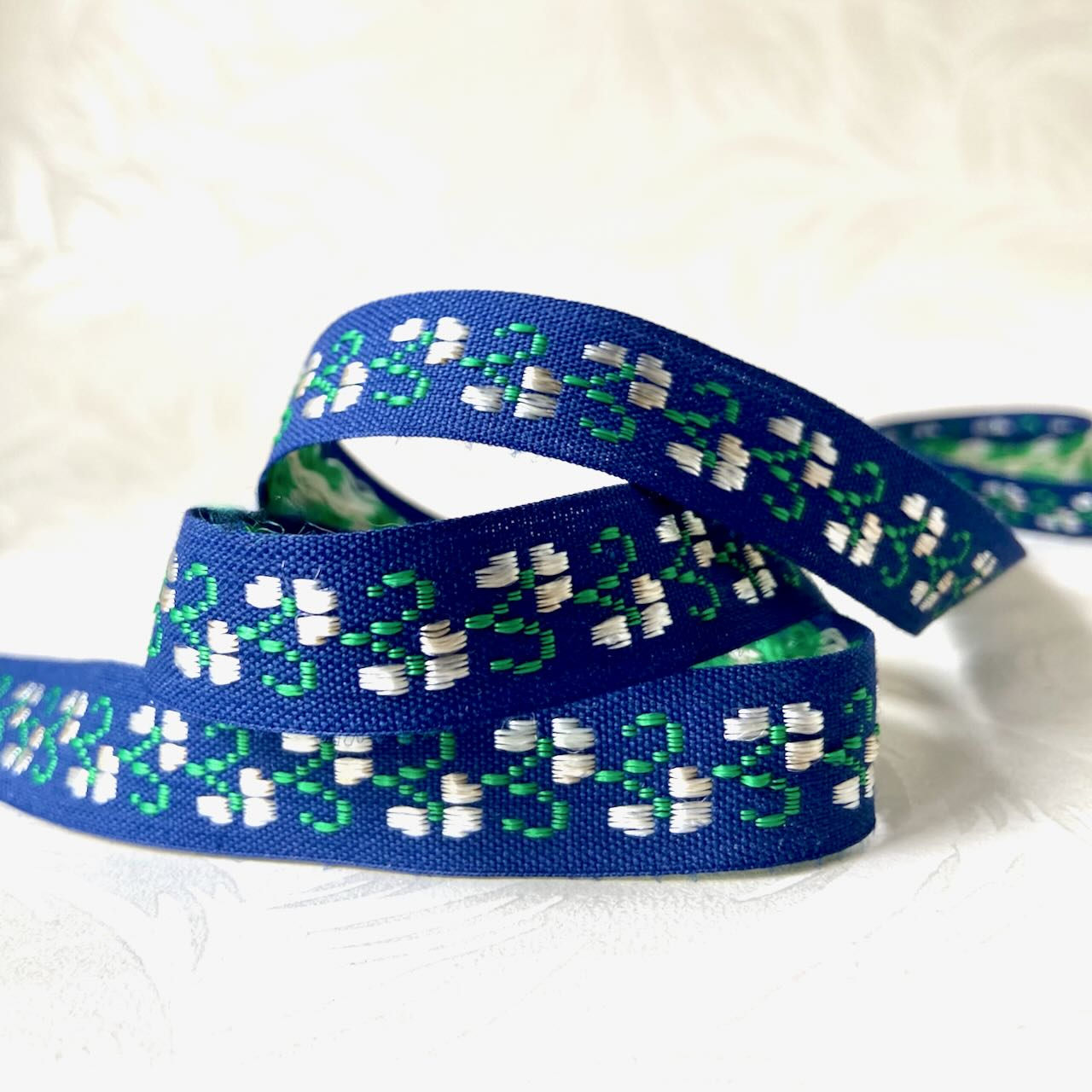 Floral_Jacquard_Ribbon