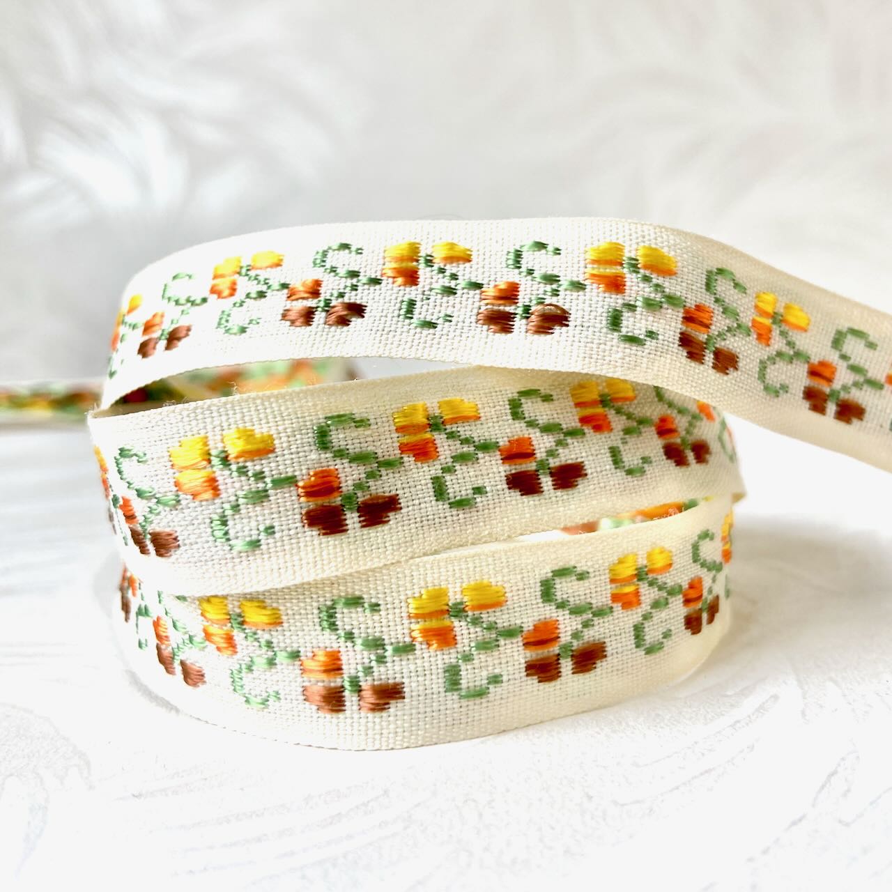 Floral_Jacquard_Ribbon