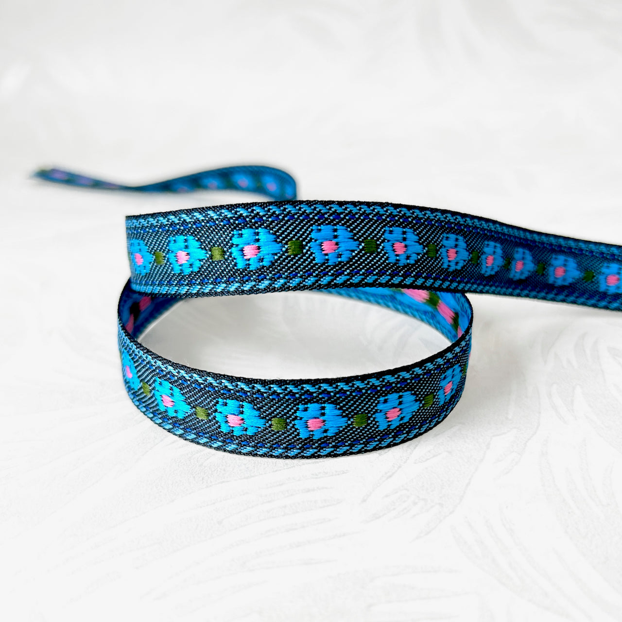 Floral_Jacquard_Ribbon