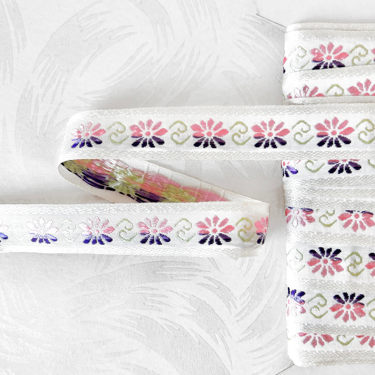 Floral_Jacquard_Ribbon