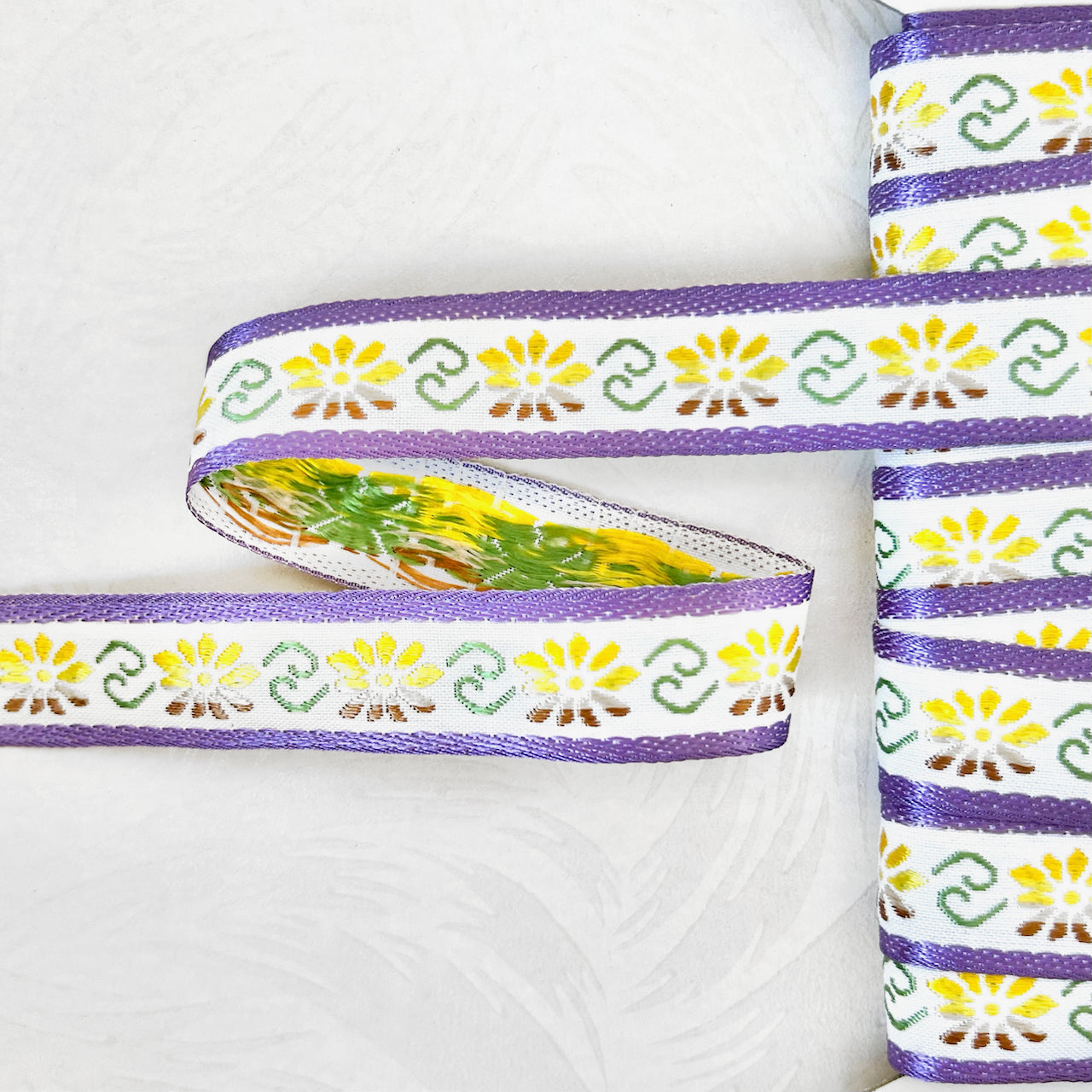 Floral_Jacquard_Ribbon