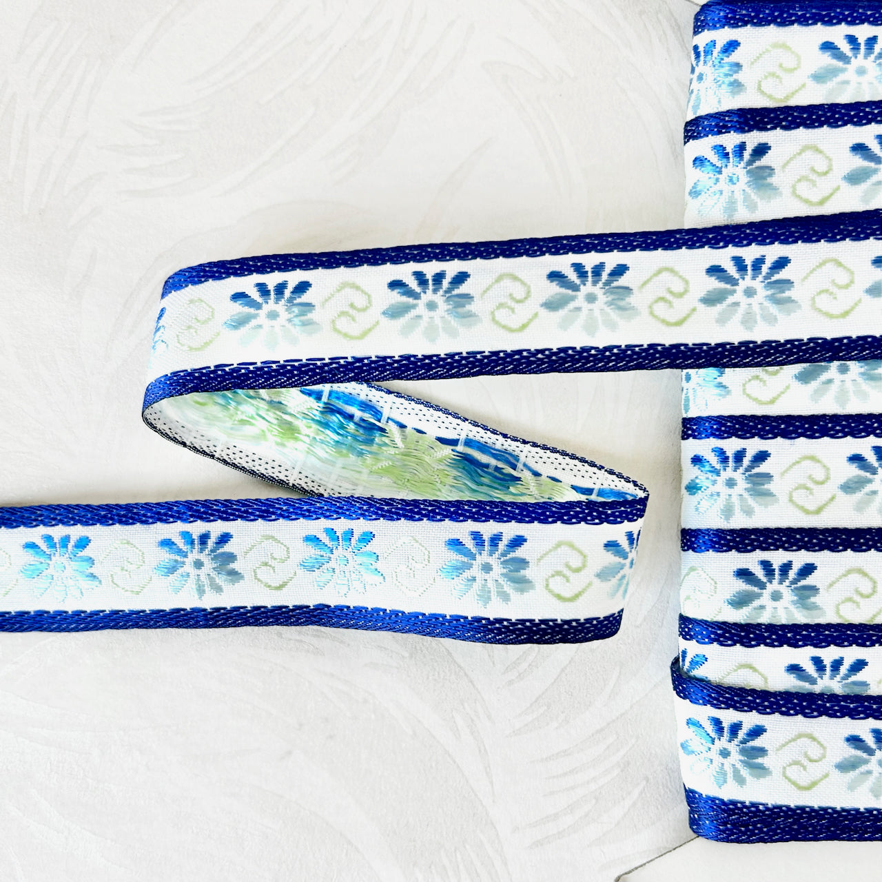 Floral_Jacquard_Ribbon