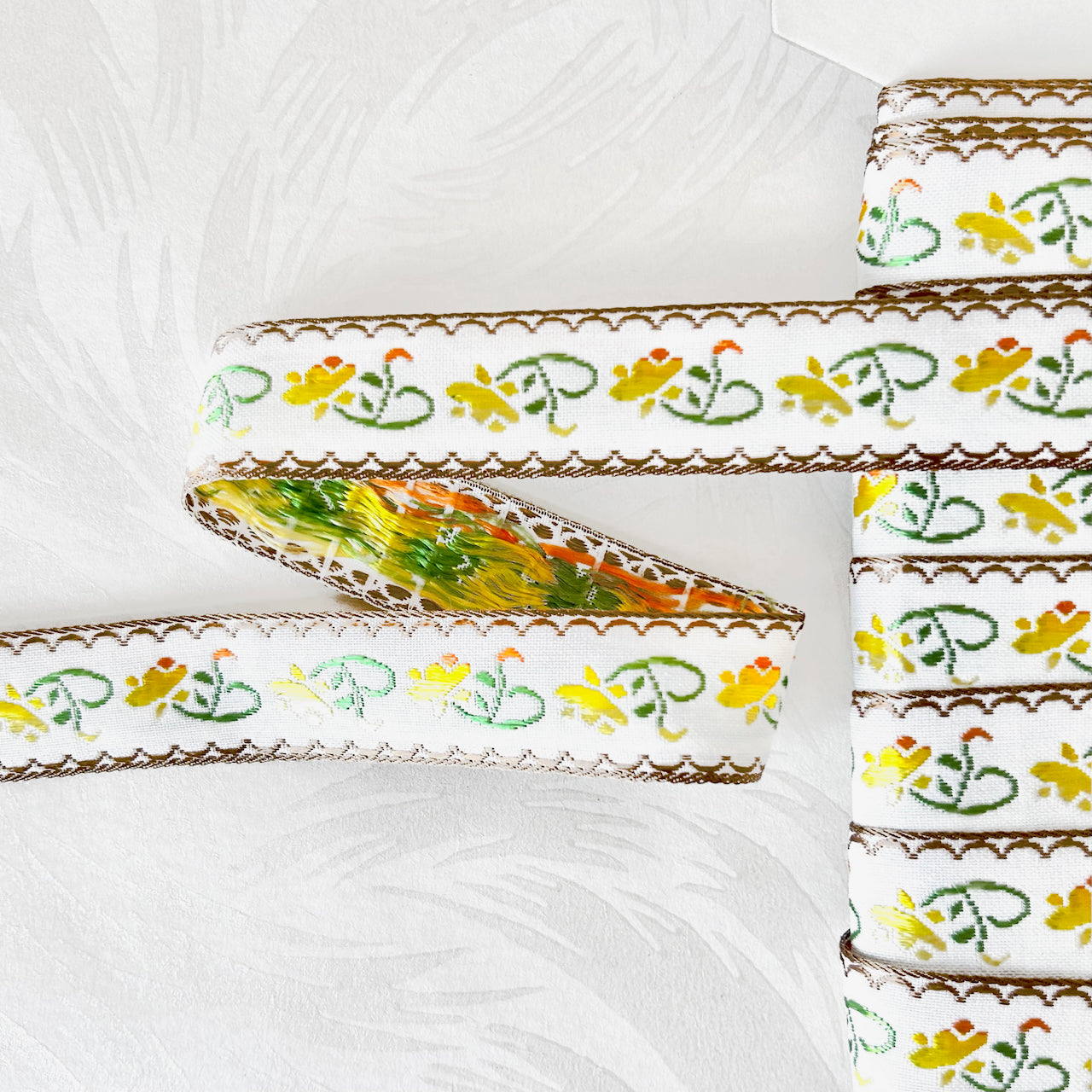 Floral_Jacquard_Ribbon