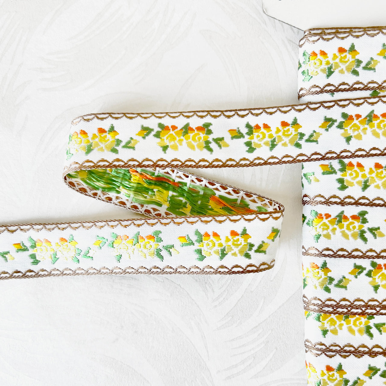 Floral_Jacquard_Ribbon