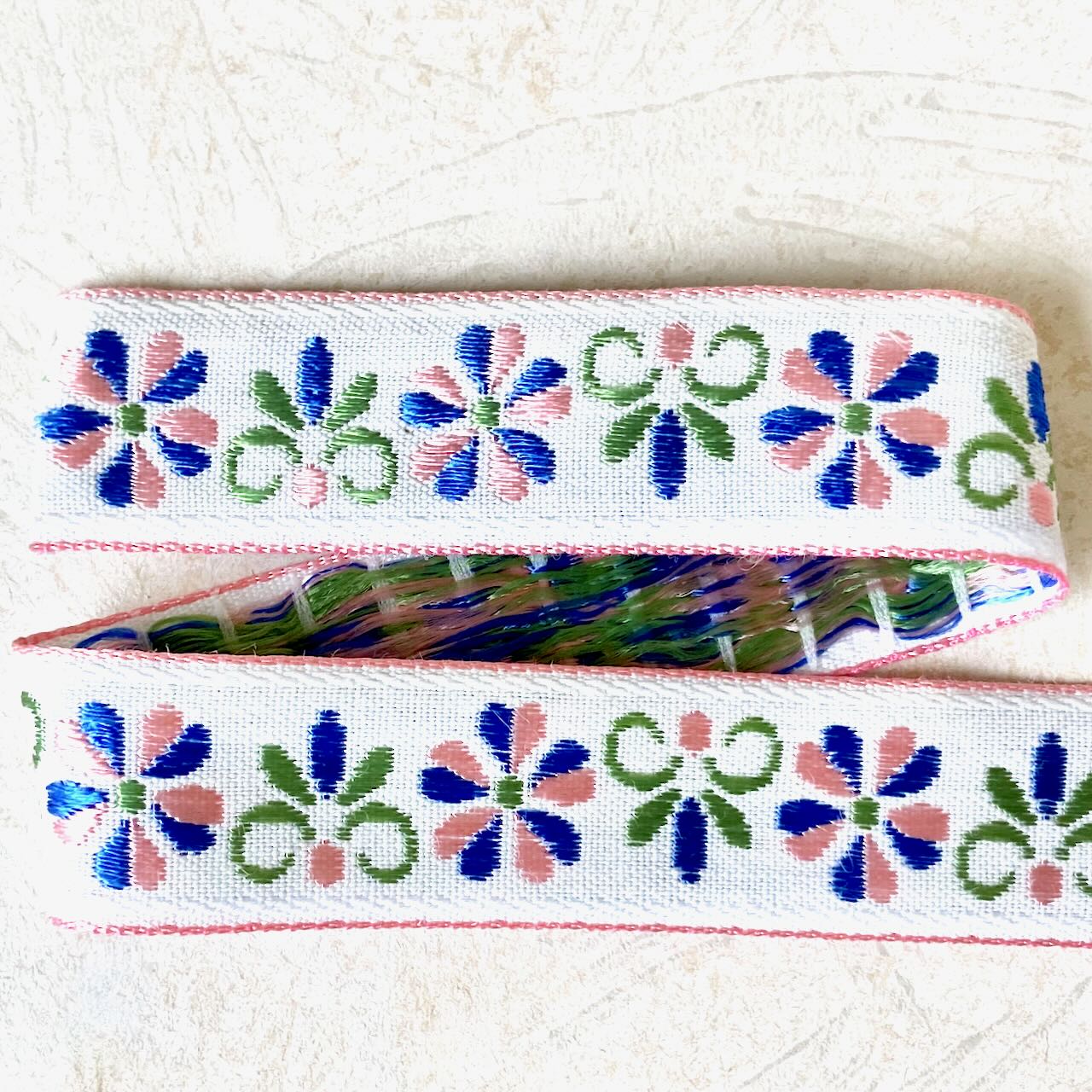 Floral_Jacquard_Ribbon