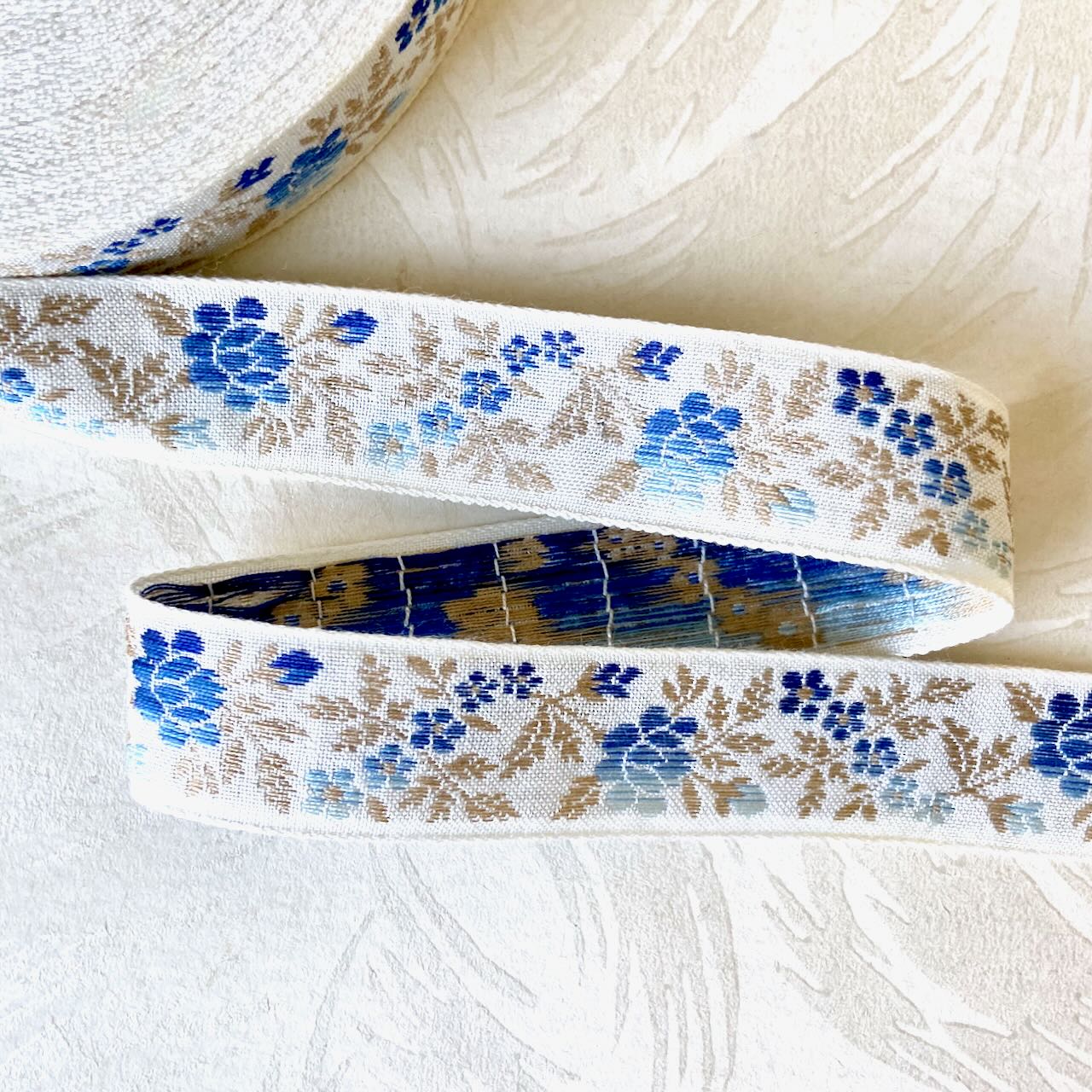 Floral_Jacquard_Ribbon