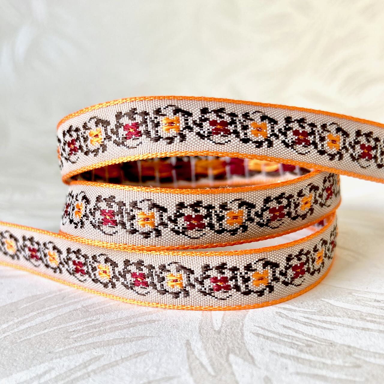 Floral_Jacquard_Ribbon