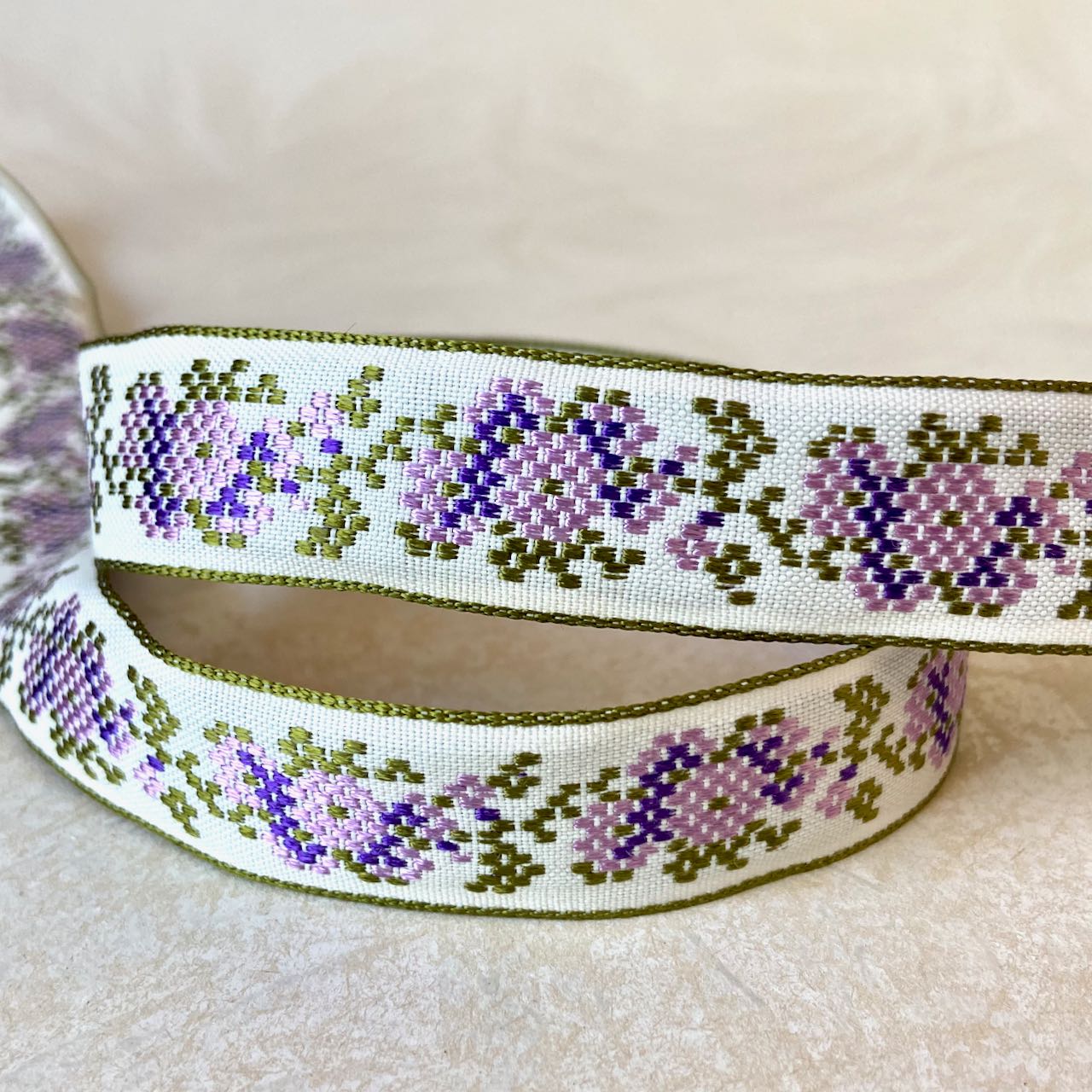 Floral_Jacquard_Ribbon_Purple