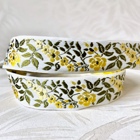 Floral_Jacquard_Ribbon_Yellow