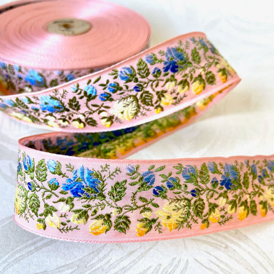 Floral_Jacquard_Taffeta_Ribbon
