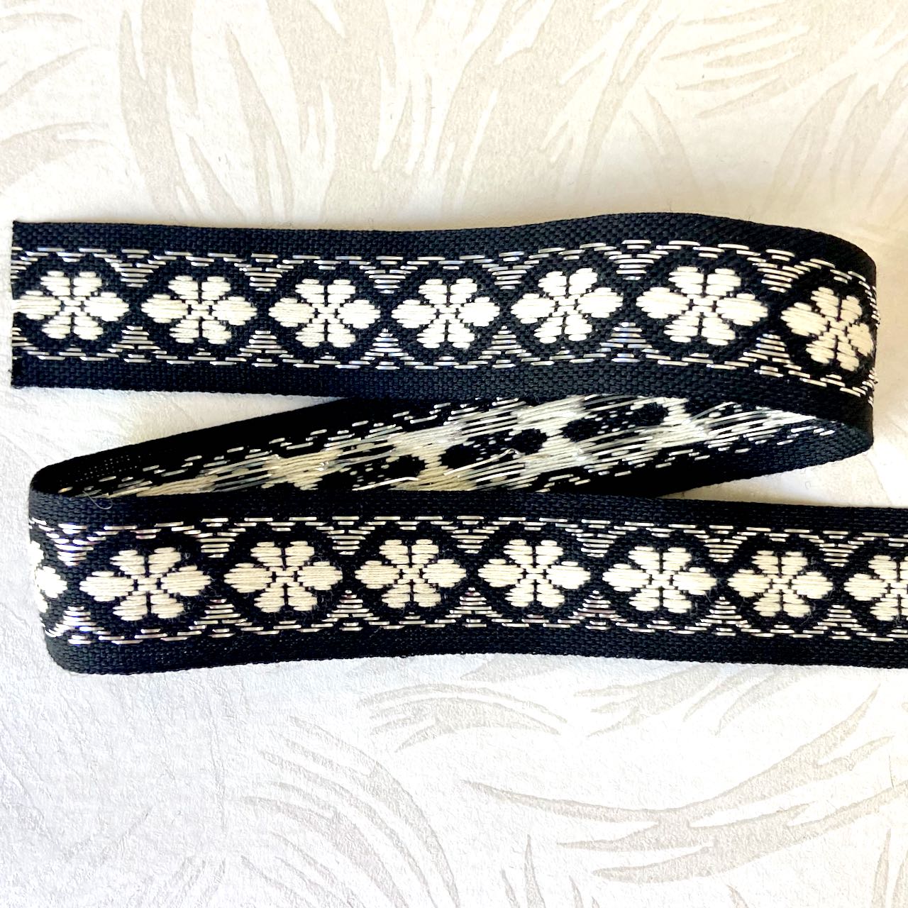 Floral_Metallic_Jacquard_Ribbon