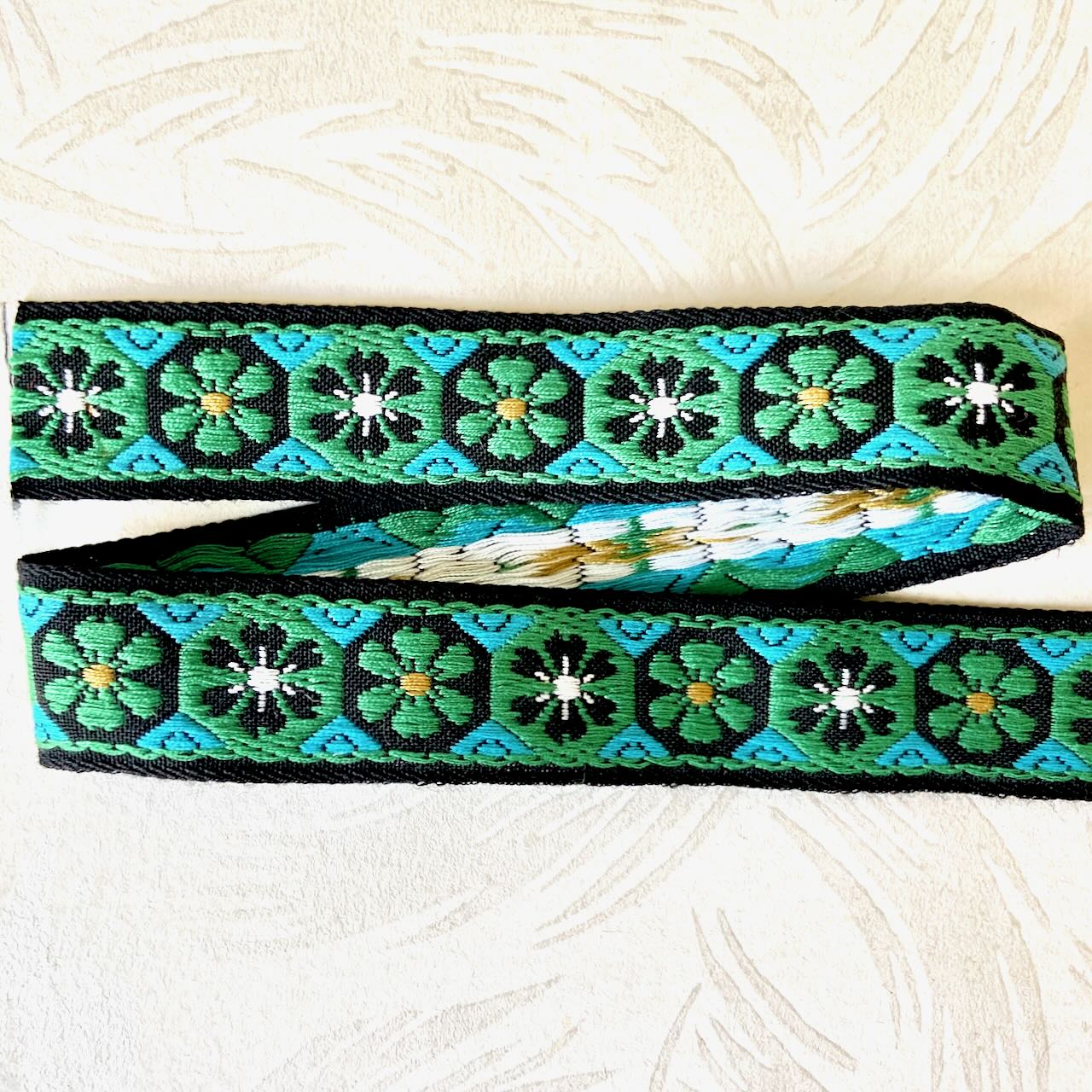 Floral_Octagon_Jacquard_Ribbon