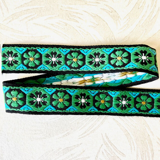 Floral_Octagon_Jacquard_Ribbon