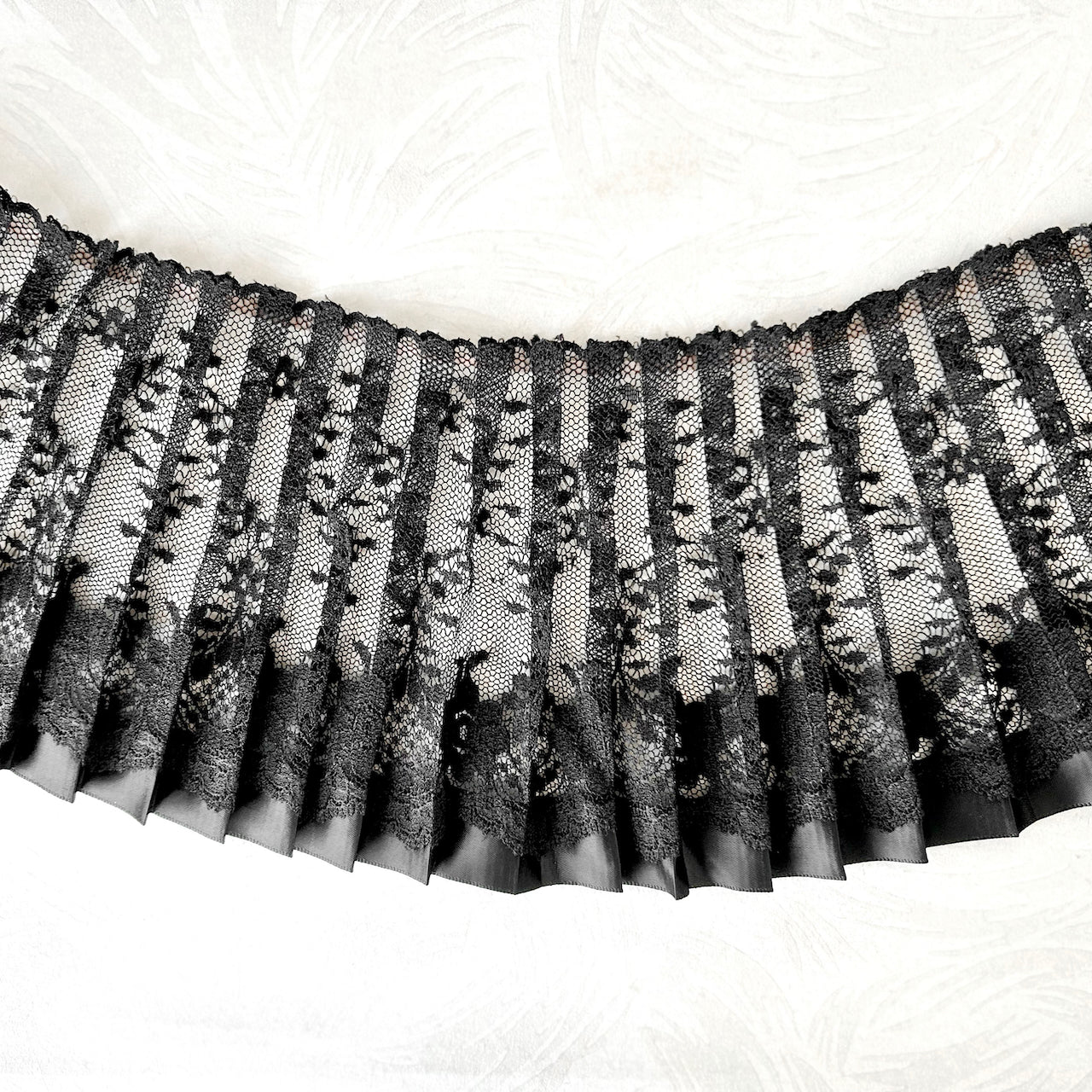 Floral_Pleated_Tulle_Lace