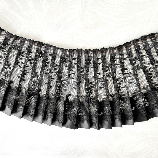 Floral_Pleated_Tulle_Lace