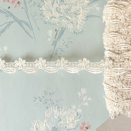 Floral_Swag_Venice_Lace