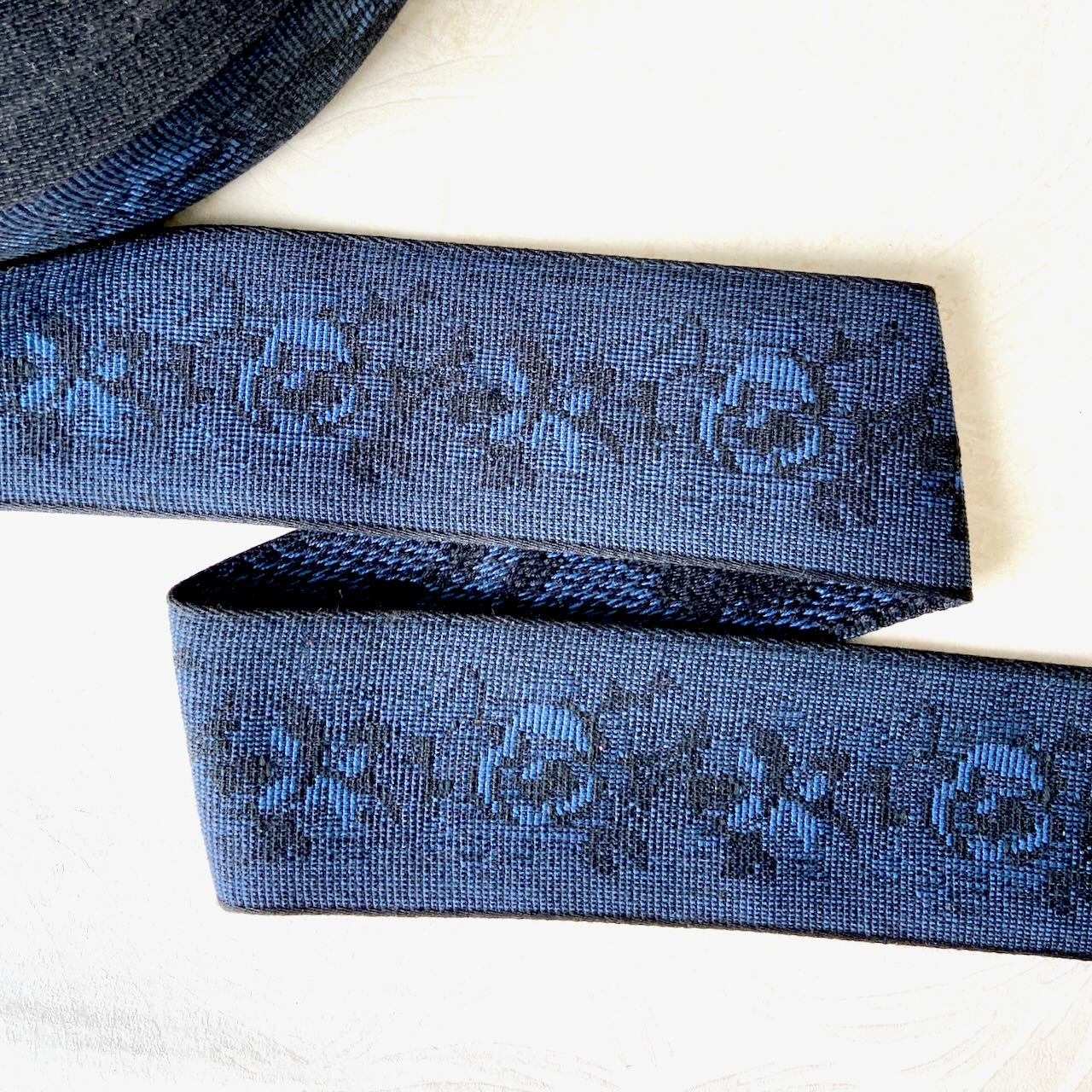 Floral_Tapestry_Jacquard_Ribbon