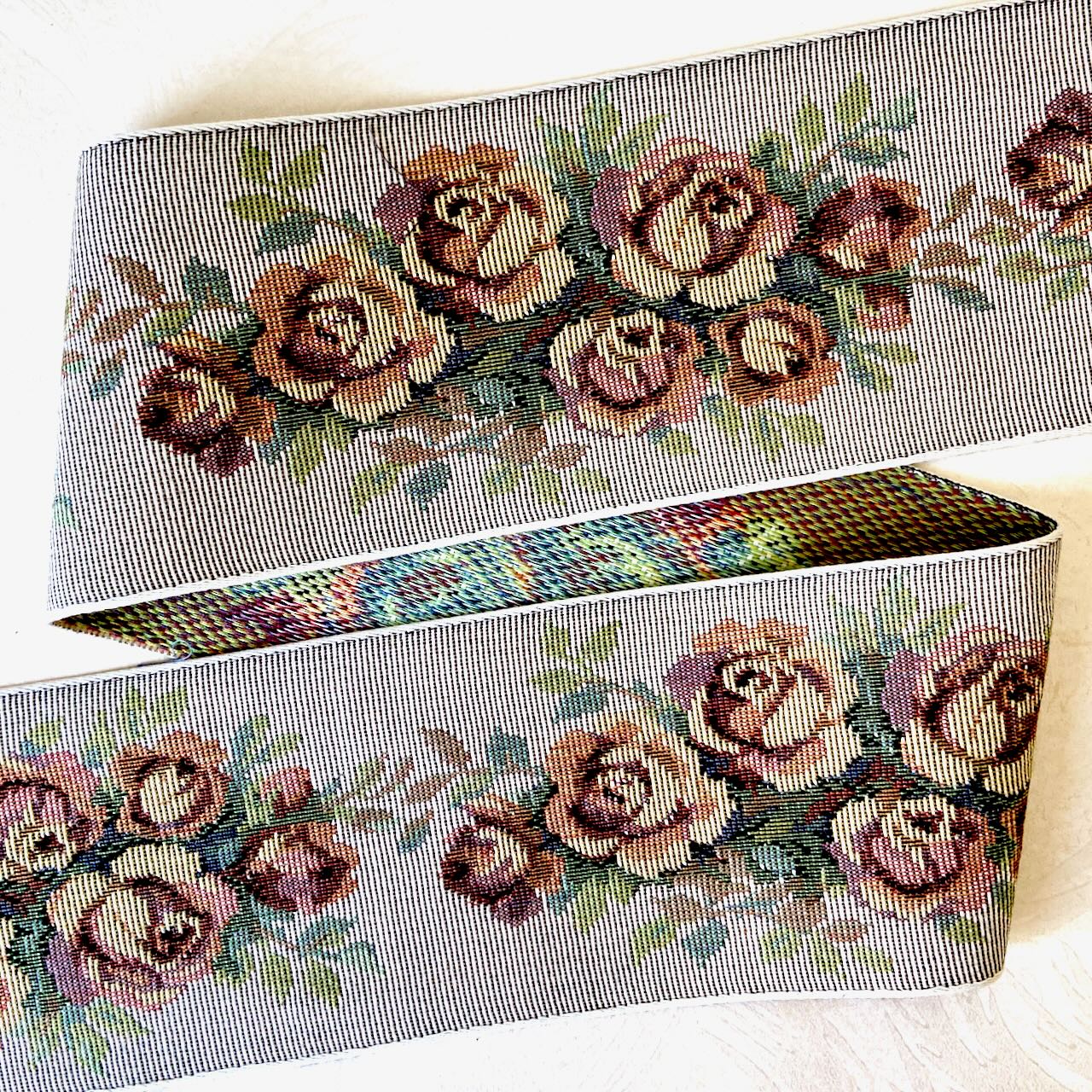 Floral_Tapestry_Jacquard_Ribbon