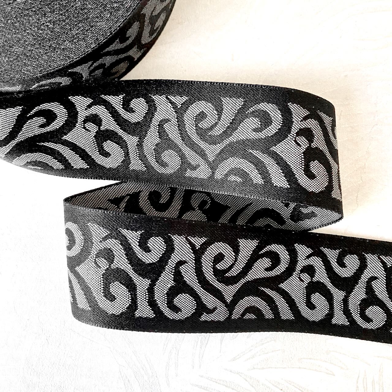 Flourish_Reversible_Jacquard_Ribbon