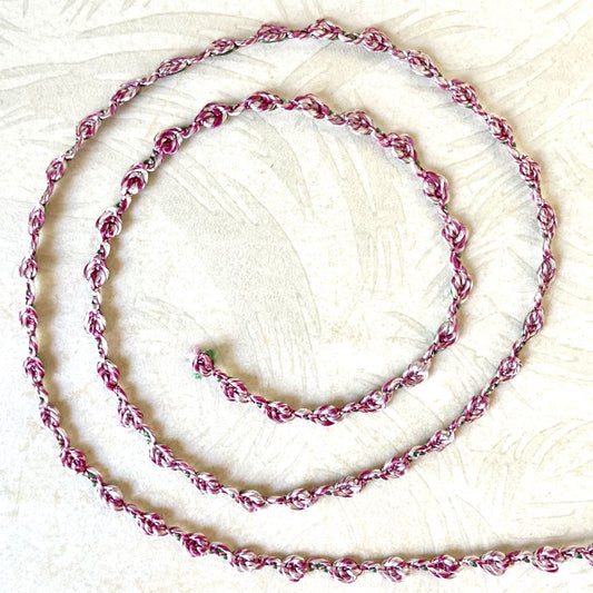 Flower_Bud_Loop_Braid_Pink