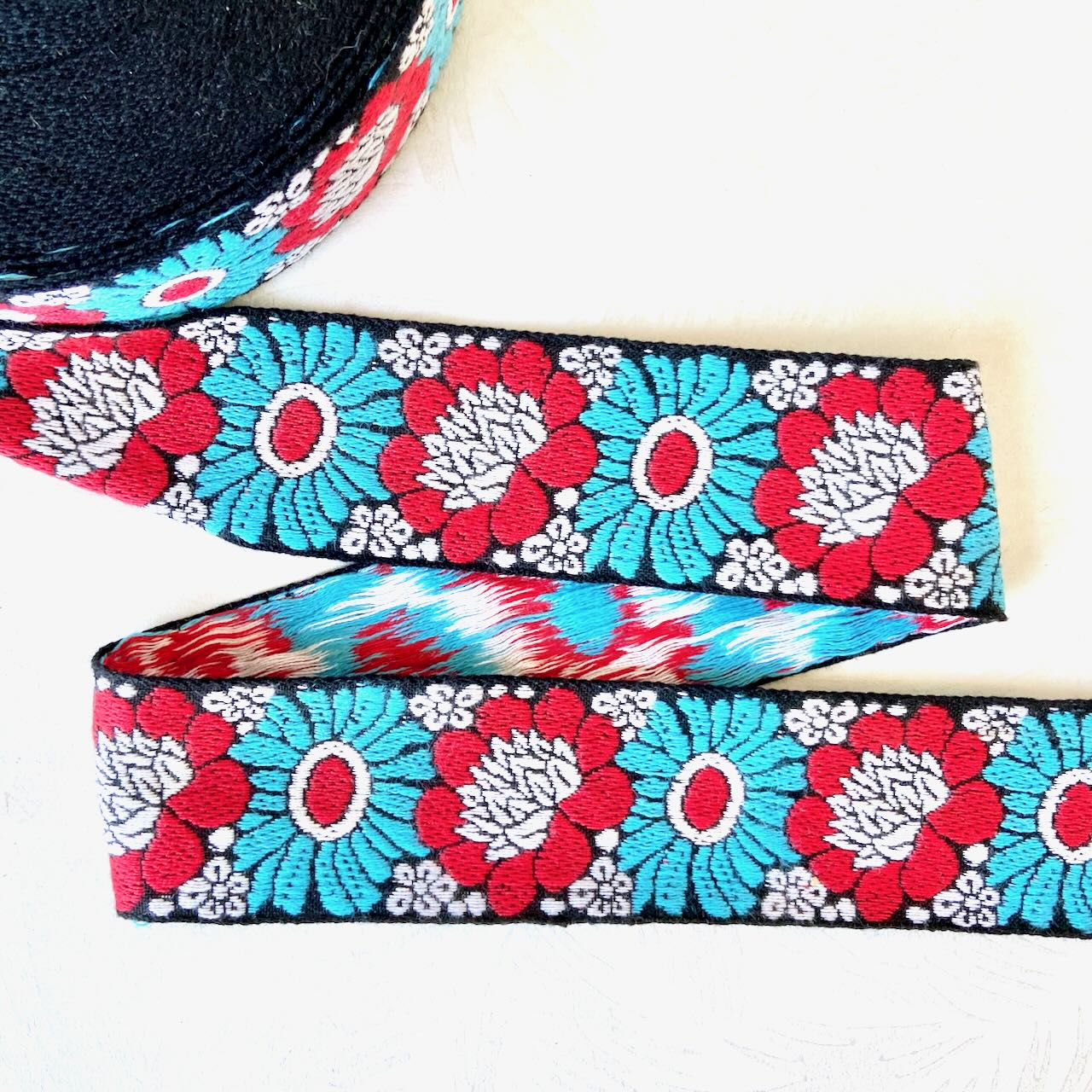 Flower_Jacquard_Ribbon