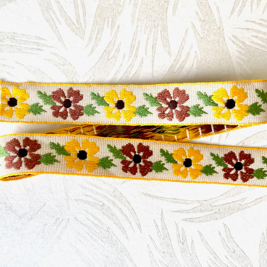Flowers_Jacquard_Ribbon_Yellow