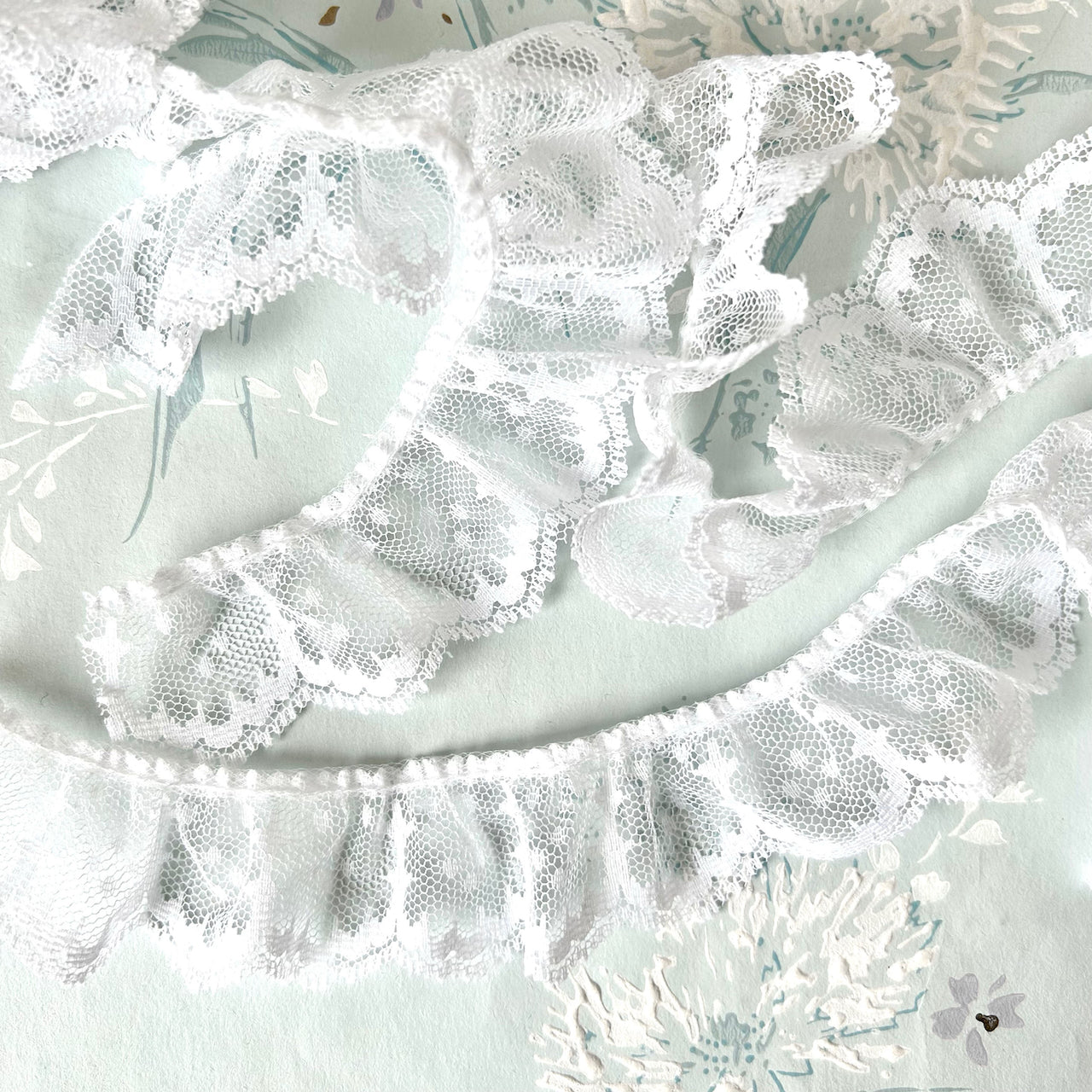 Gathered_Lace_Trim