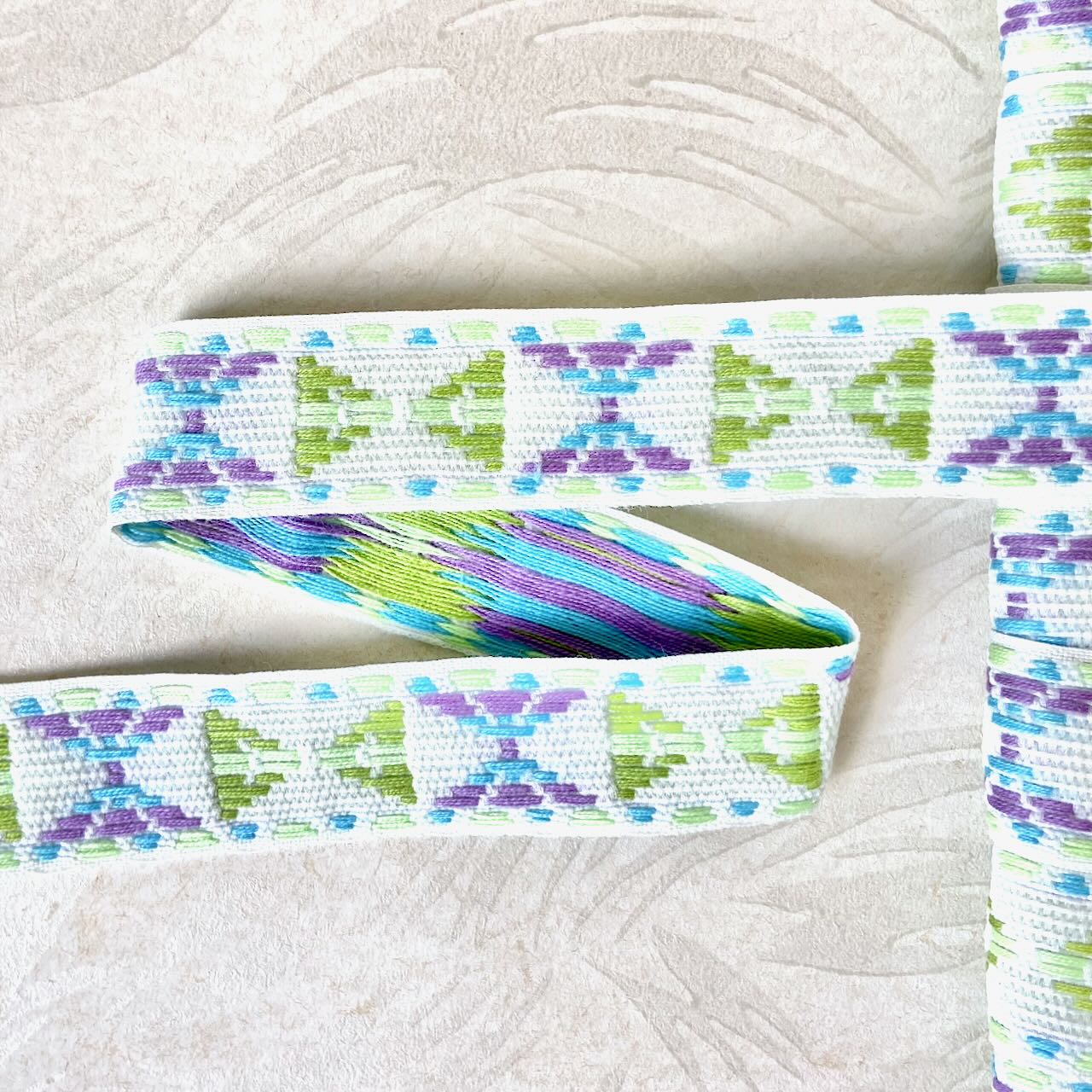 Geometric_Arrow_Jacquard_Ribbon