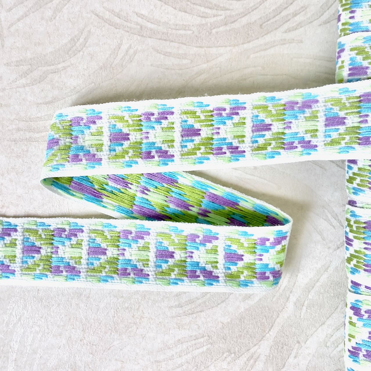 Geometric_Arrow_Jacquard_Ribbon