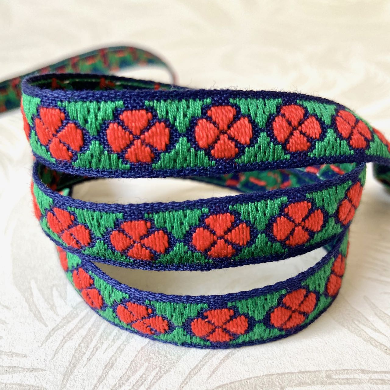 Geometric_Flower_Jacquard_Ribbon