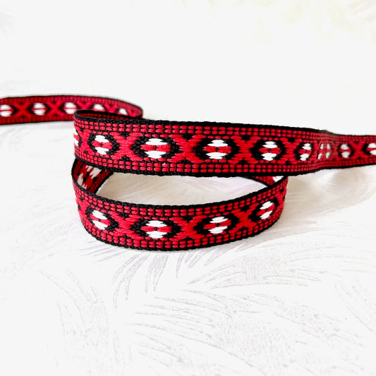 Geometric_Jacquard_Ribbon