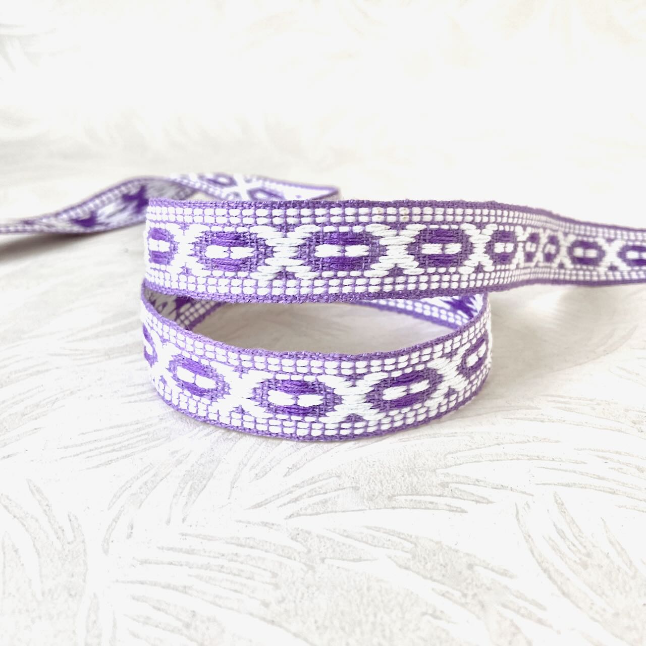 Geometric_Jacquard_Ribbon