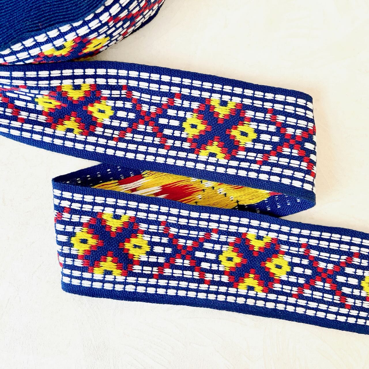 Geometric_Jacquard_Ribbon