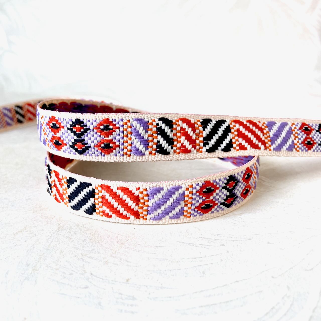 Geometric_Jacquard_Ribbon