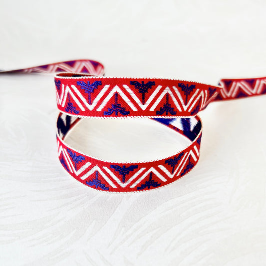 Geometric_Jacquard_Ribbon