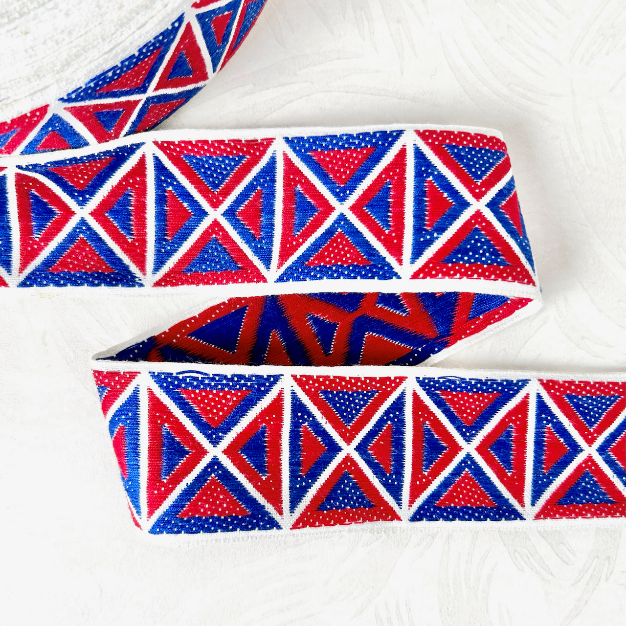 Geometric_Jacquard_Ribbon