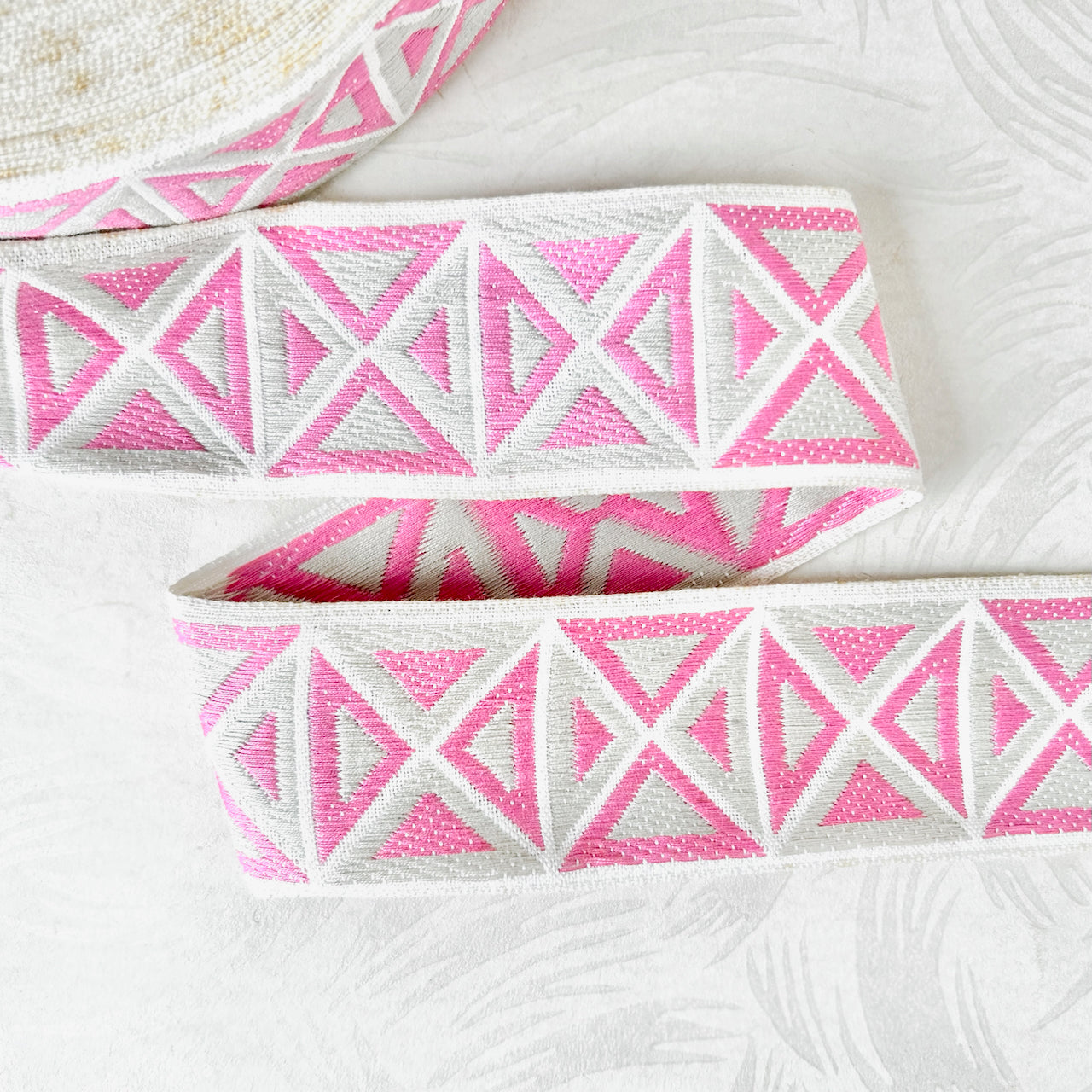 Geometric_Jacquard_Ribbon