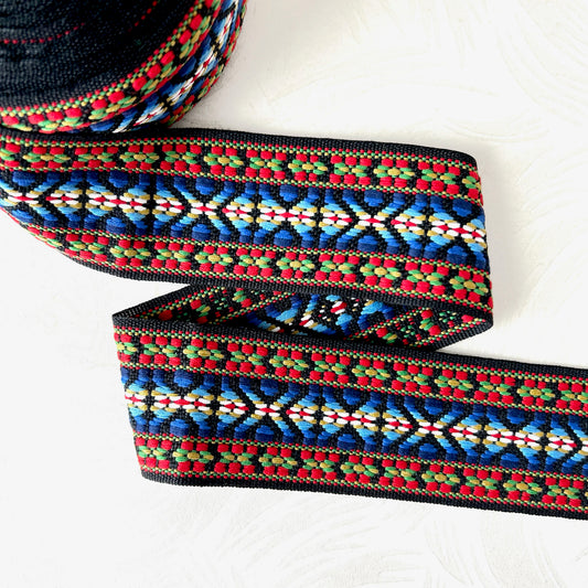 Geometric_Jacquard_Ribbon